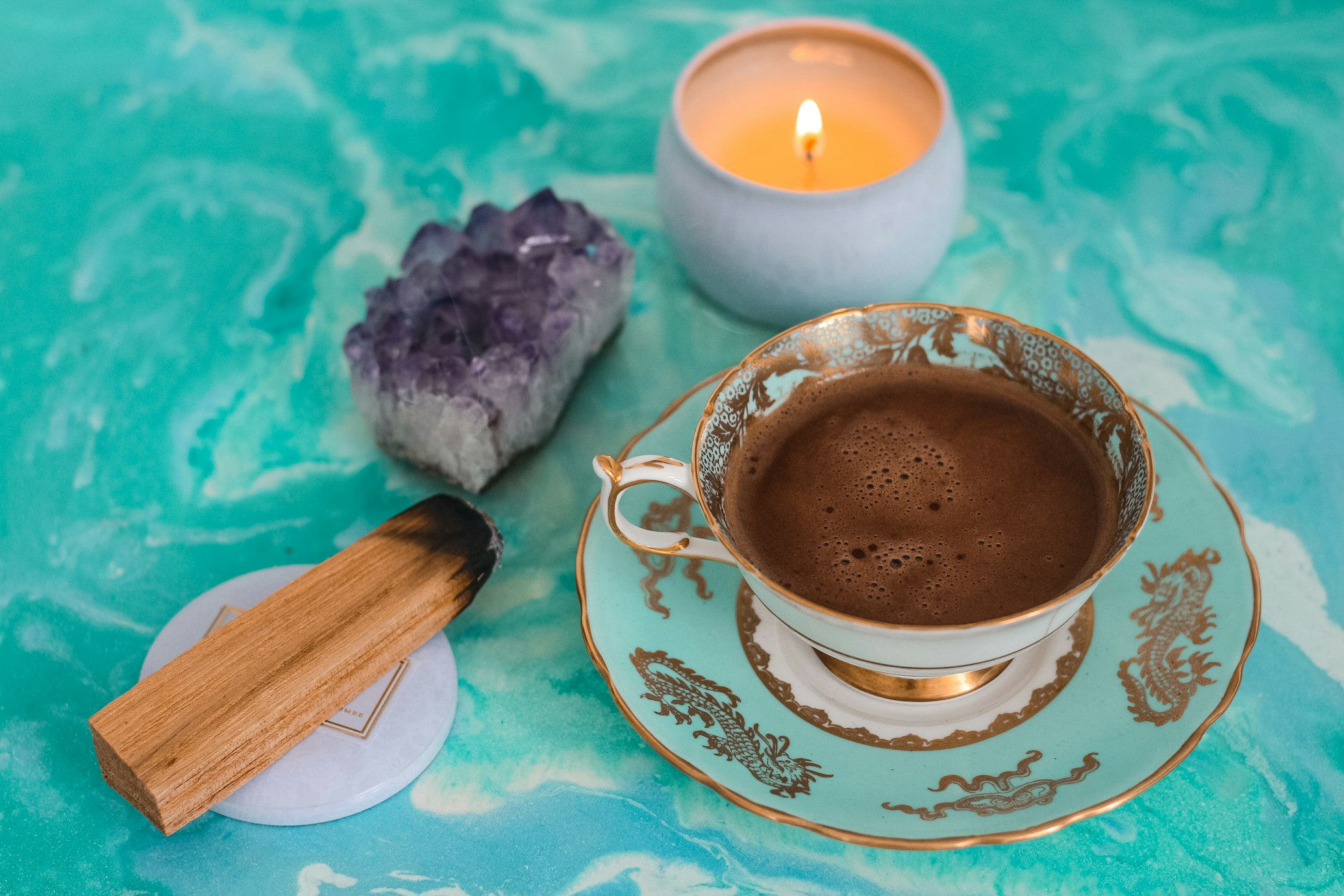 Mini-rituels matinaux de l'été pour une année plus sereine